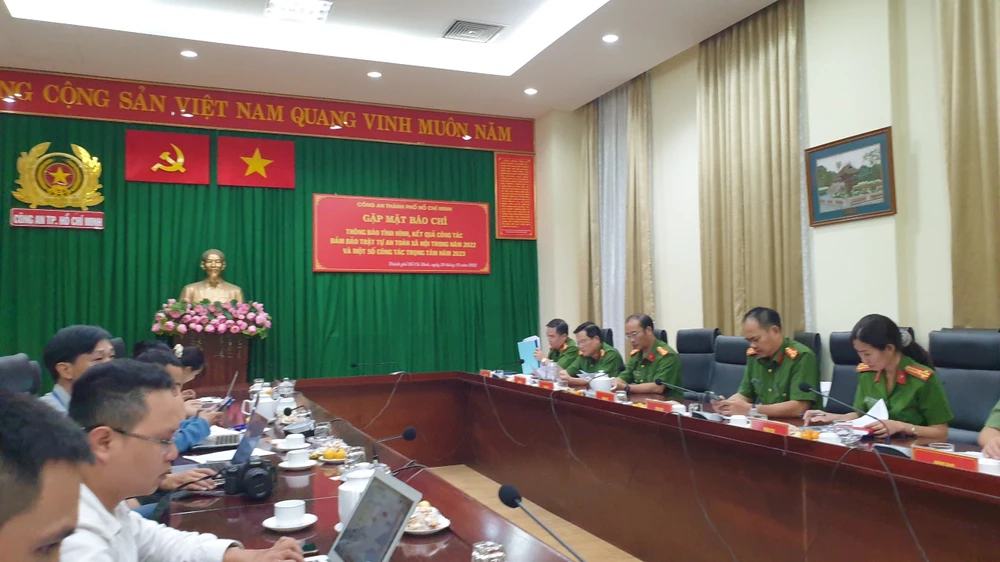 Đại diện nhiều cơ quan thông tấn báo chí tham dự buổi gặp mặt. Ảnh: NT