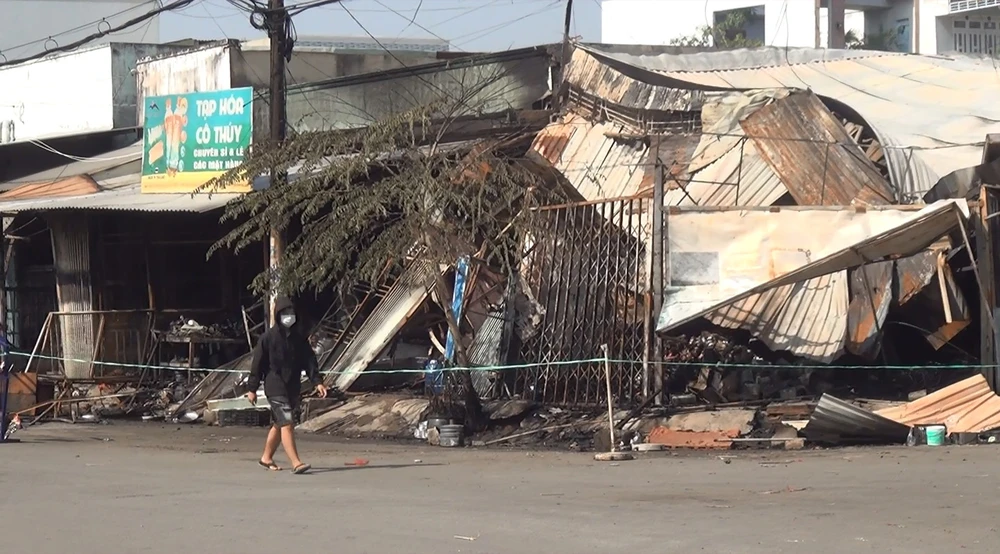 cháy chợ bình chánh