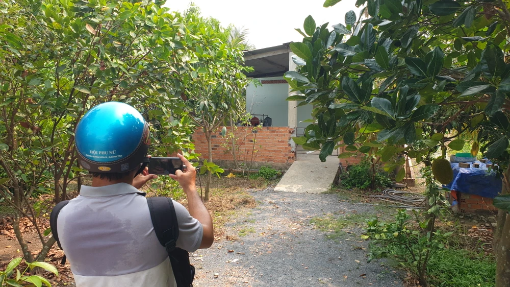 Nạn nhân sau đó đã trình báo công an địa phương về vụ trộm tivi bất thành này