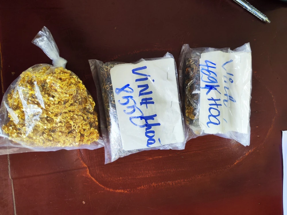 Công an thu hồi các tang vật liên quan trong vụ trộm. Ảnh: CA