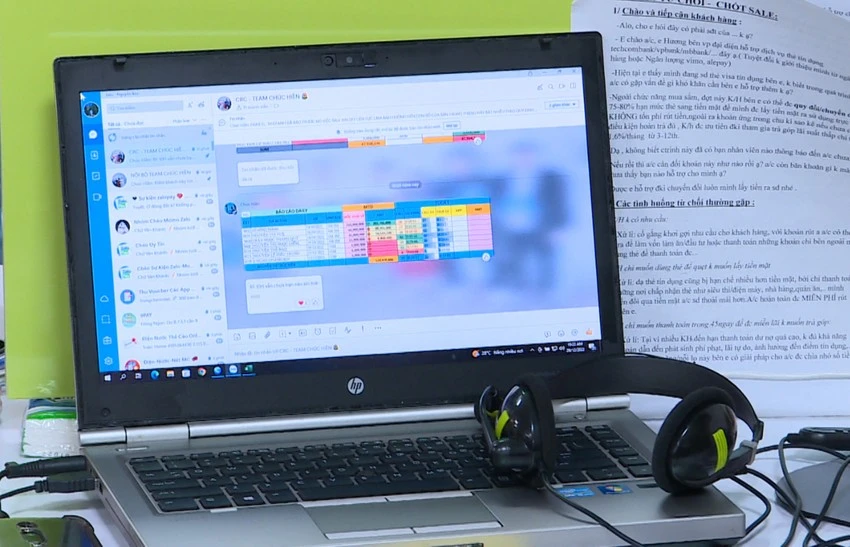 Các máy tính có sẵn các kịch bản lừa đảo được các đối tượng sử dụng nhằm đưa nạn nhân vô "bẫy". Ảnh: CA