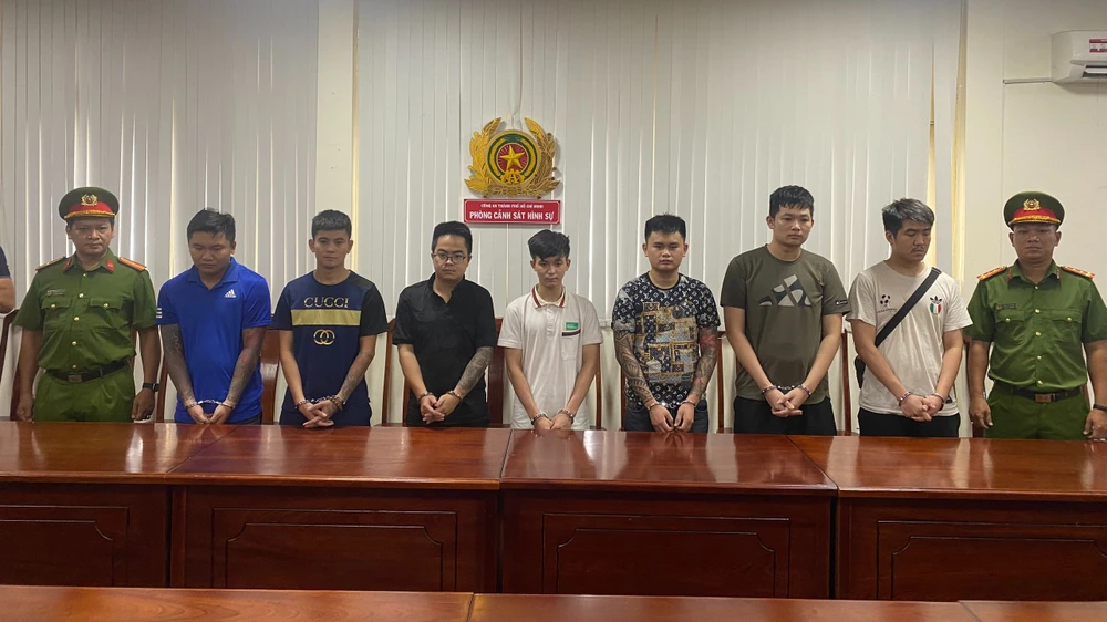 Phòng PC02, Công an TP.HCM vừa phối hợp triệt phá, bắt băng nhóm hoạt động tín dụng đen trên địa bàn. Ảnh: CA