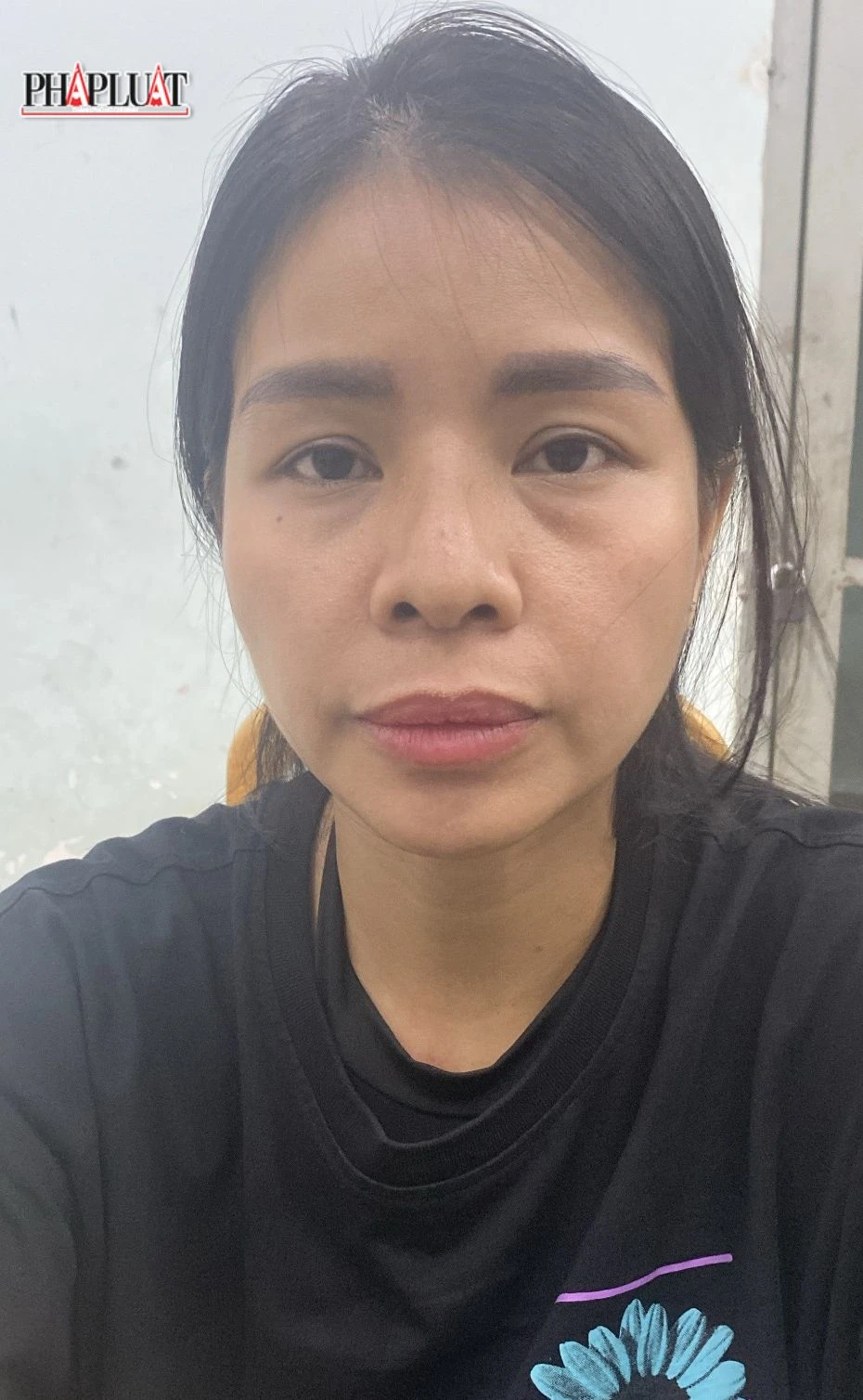 Tại cơ quan điều tra, bà Trang đã thừa nhận hành vi đánh đập bé trai. Ảnh: CA