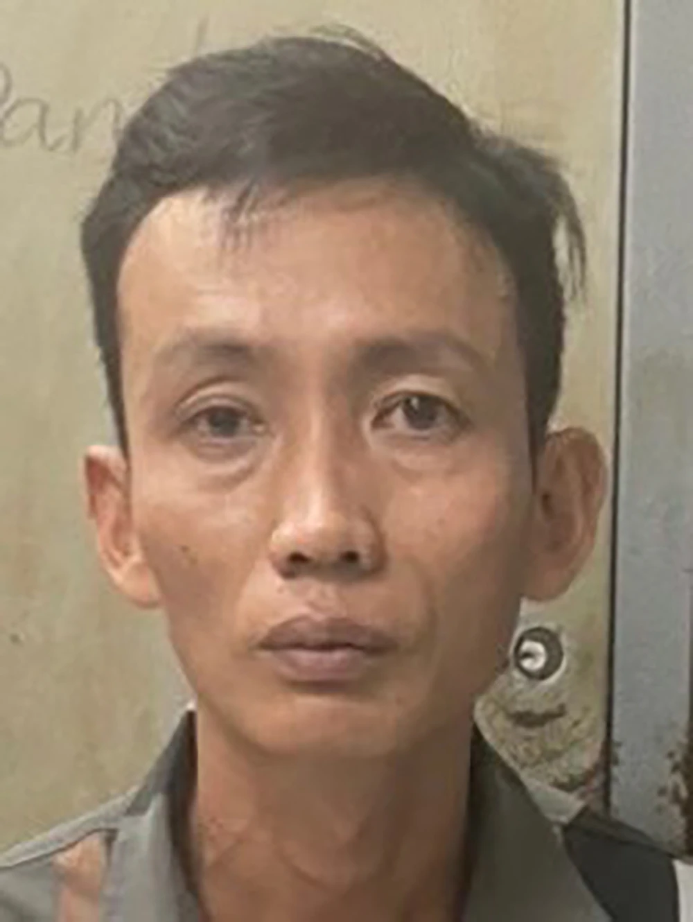 Tại cơ quan điều tra, Phúc đã thừa nhận hành vi trộm tài sản của nghệ sĩ Trọng Hiếu. Ảnh: CA