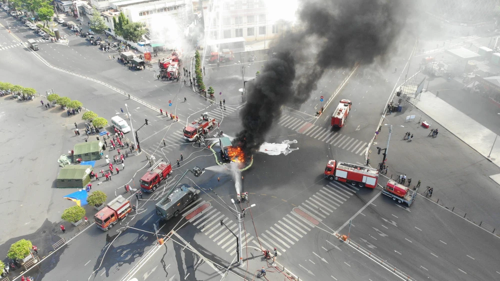 Lần đầu tiên 5000 người tham gia diễn tập PCCC ở Metro Bến Thành – Suối Tiên