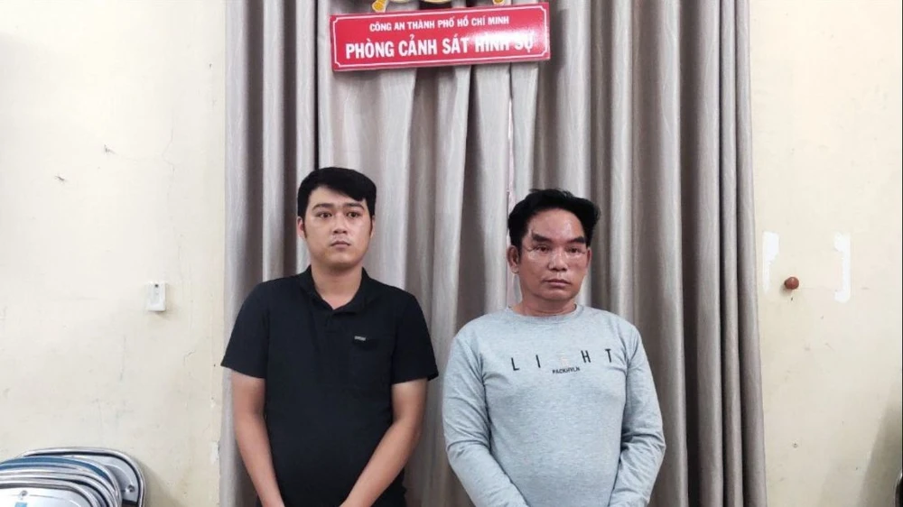 2 người cho vay lãi nặng 180%/năm ở quận 11 bị bắt