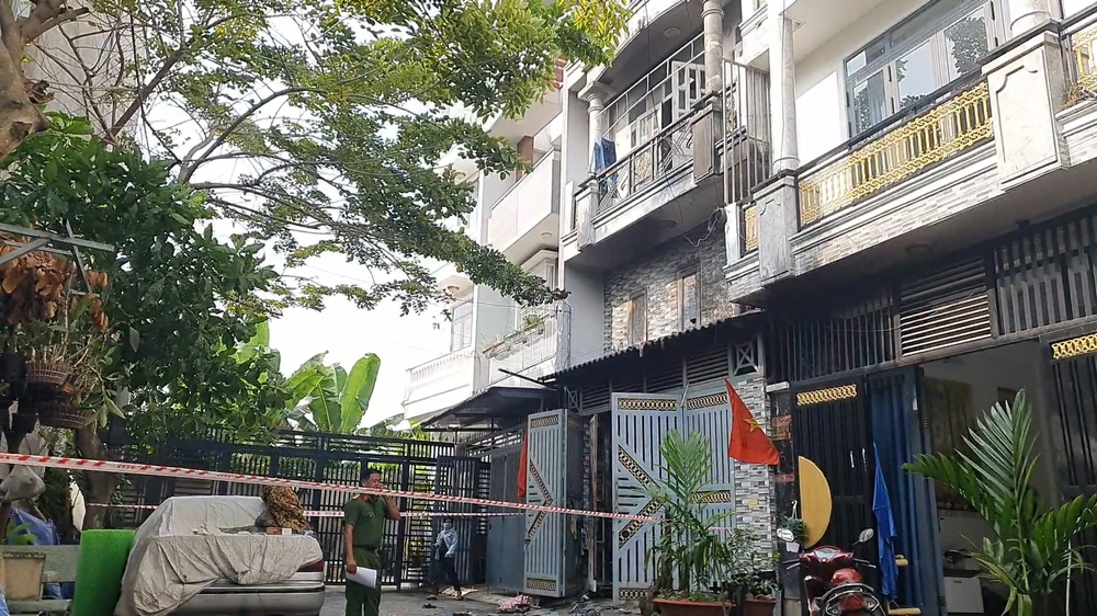 Cháy nhà 1 người chết, 3 người thoát nạn ở quận 12