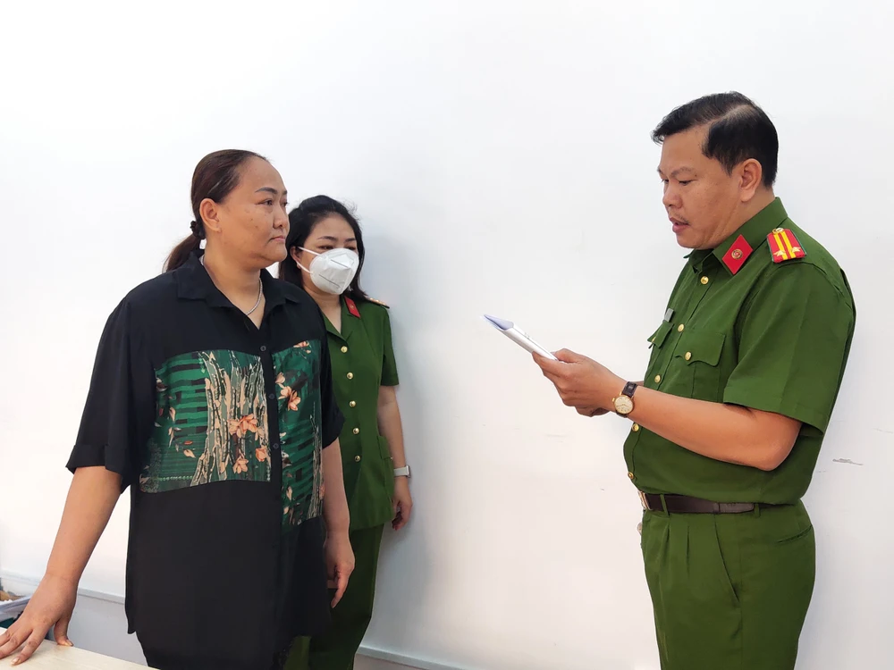 'Bà trùm' đứng sau Công ty Quang Thuận khai thác cát trái phép ở sông Đồng Nai bị bắt