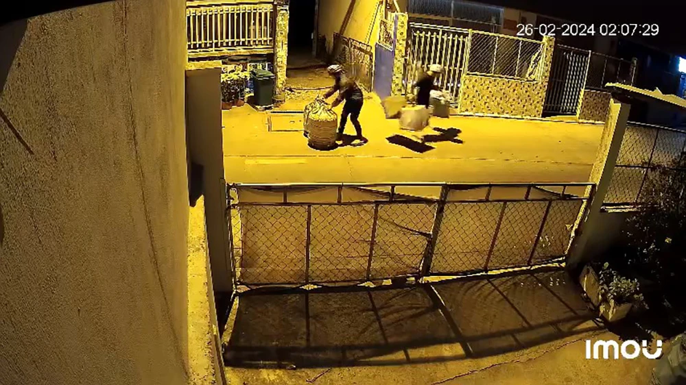 3 thanh niên trộm 7 lồng chim giá tiền triệu Hóc Môn