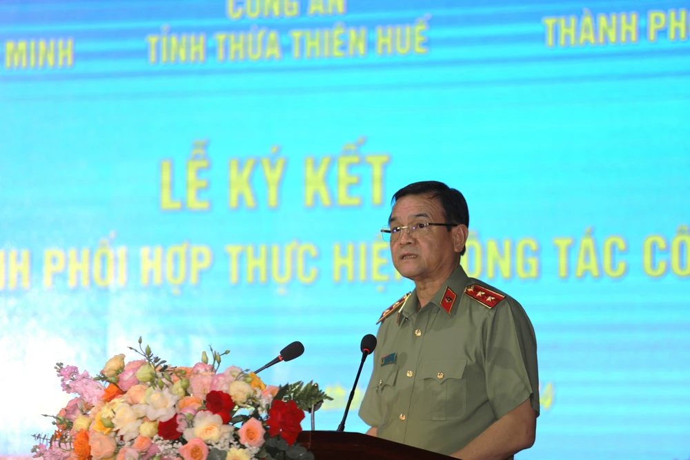 Công an TP.HCM và công an tỉnh Thừa Thiên Huế ký kết chương trình phối hợp