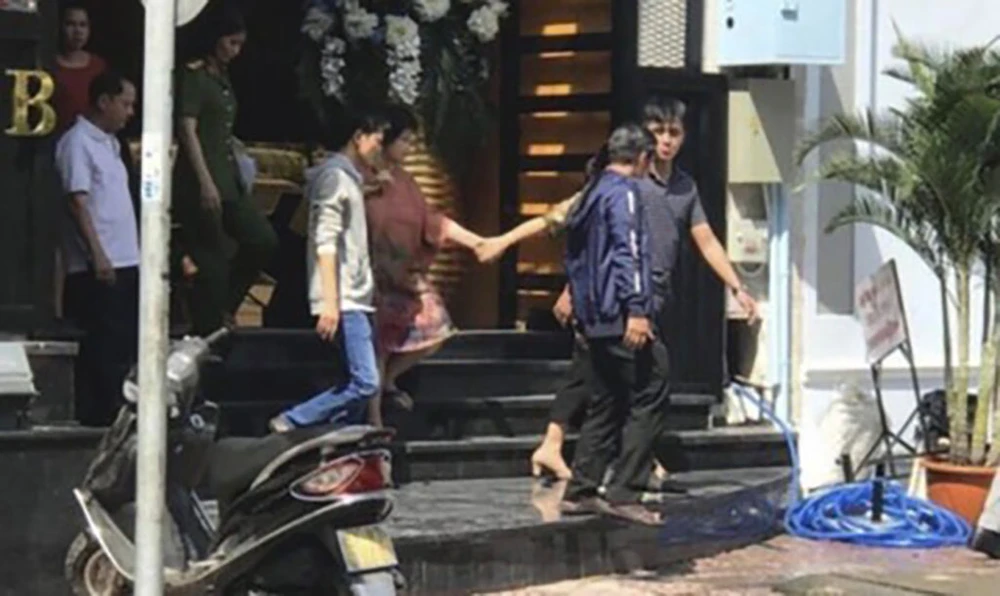 Công an tìm một bị can đang điều trị tâm thần rời khỏi bệnh viện tâm thần