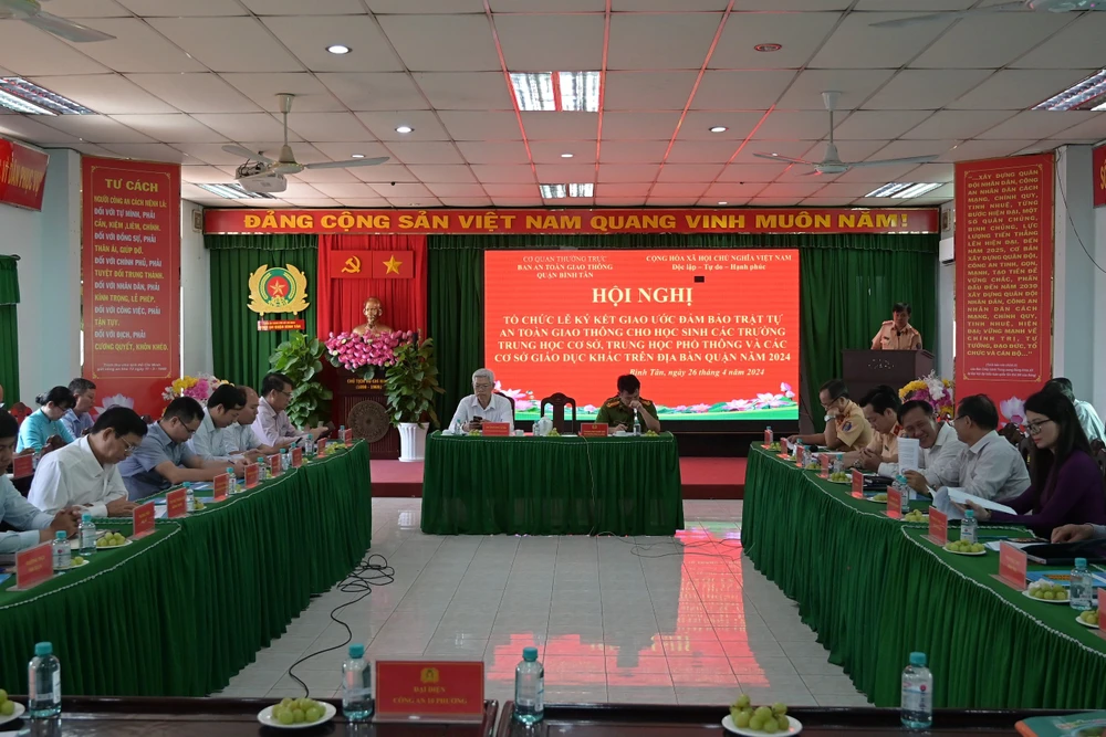 Công an, nhà trường xử nghiêm học sinh sử dụng xe máy vi phạm