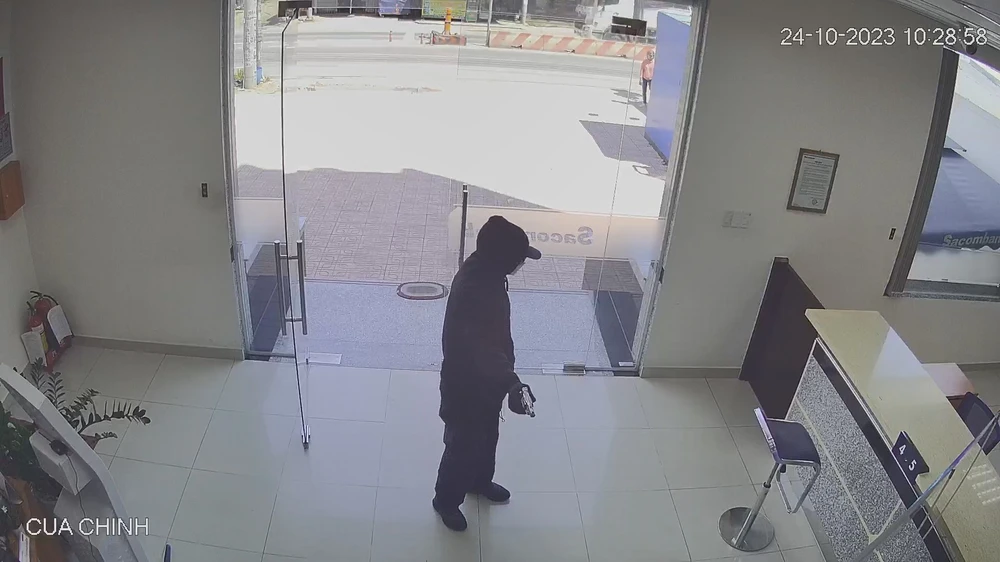 Tình tiết mới trong vụ nhóm vỡ nợ cướp gần 4 tỉ của ngân hàng ở Hóc Môn