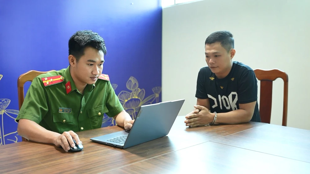 Nhiều thanh thiếu niên trong đường dây ma túy do Công an huyện Bình Chánh triệt phá