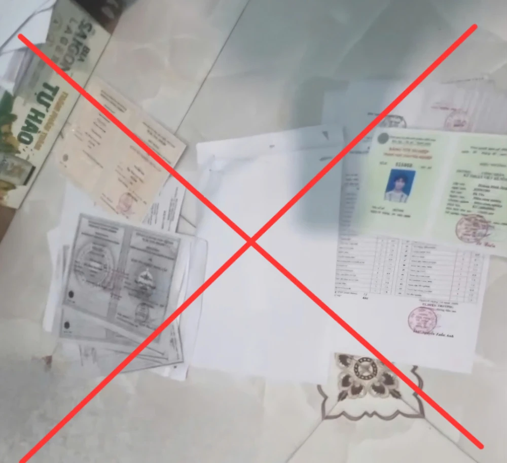 Vợ chồng, anh em ruột đưa giấy tờ giả từ Campuchia về TP.HCM tiêu thụ