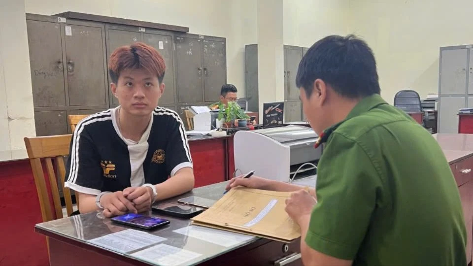 trộm cắp tài sản