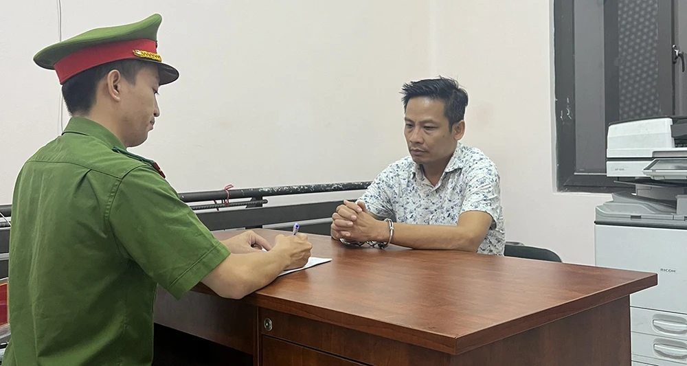 lừa tiền chạy án