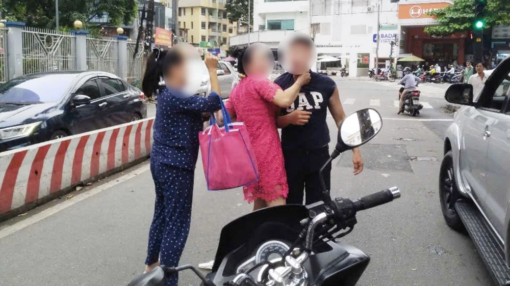 Công an triệu tập, làm việc với tài xế đánh người gần Bệnh viện Từ Dũ