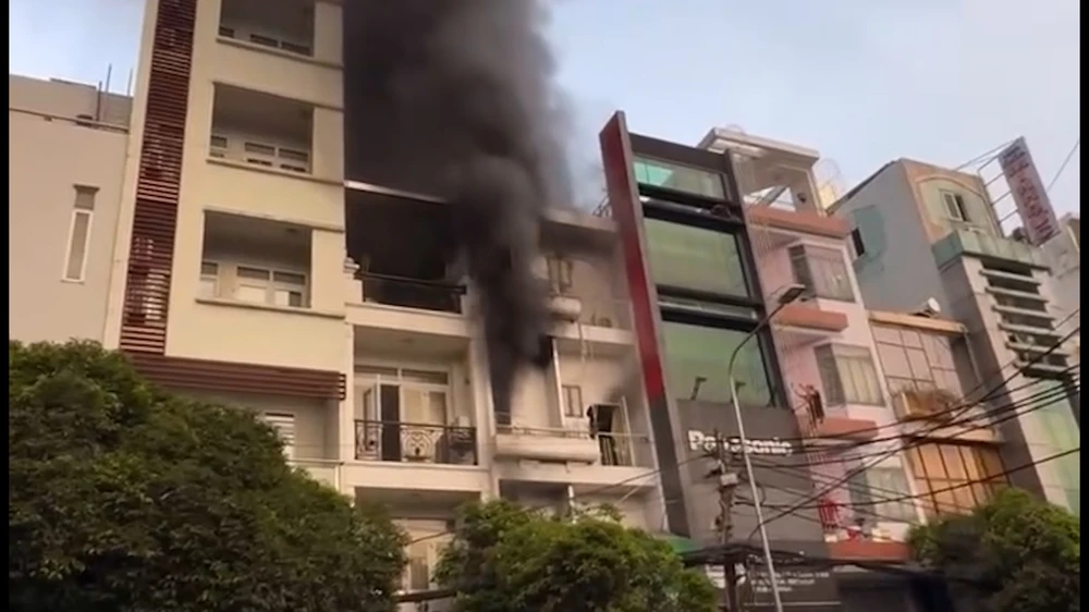 Nhân chứng kể vụ cháy khiến 2 người chết, nhiều người bị thương ở Tân Bình