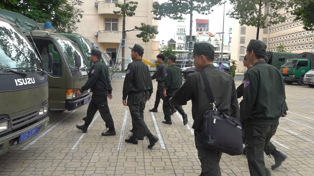 Công an 16 quận huyện ở TP.HCM được Bộ tư lệnh Cảnh sát cơ động hỗ trợ dịp Tết