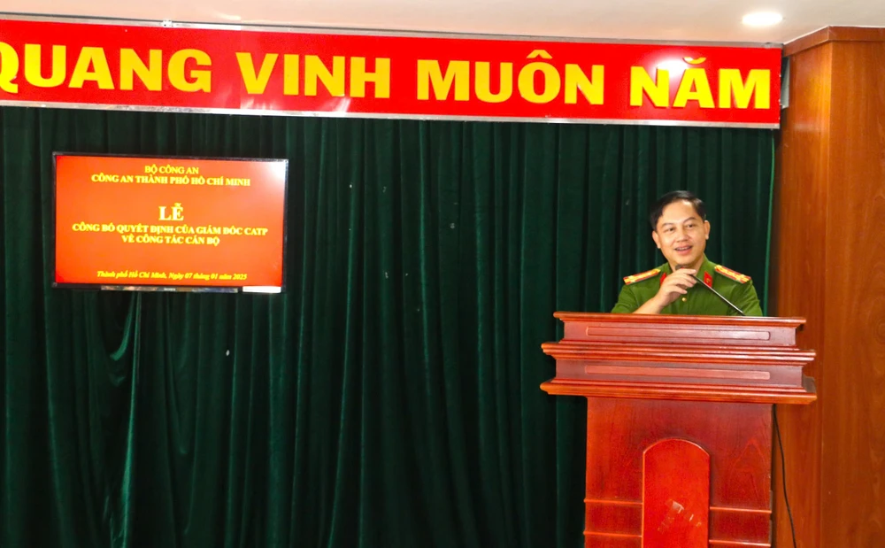 anh-hung-llvtnd-trung-ta-nguyen-chi-thanh-duoc-bo-nhiem-pho-phong-pc07 (7).jpg