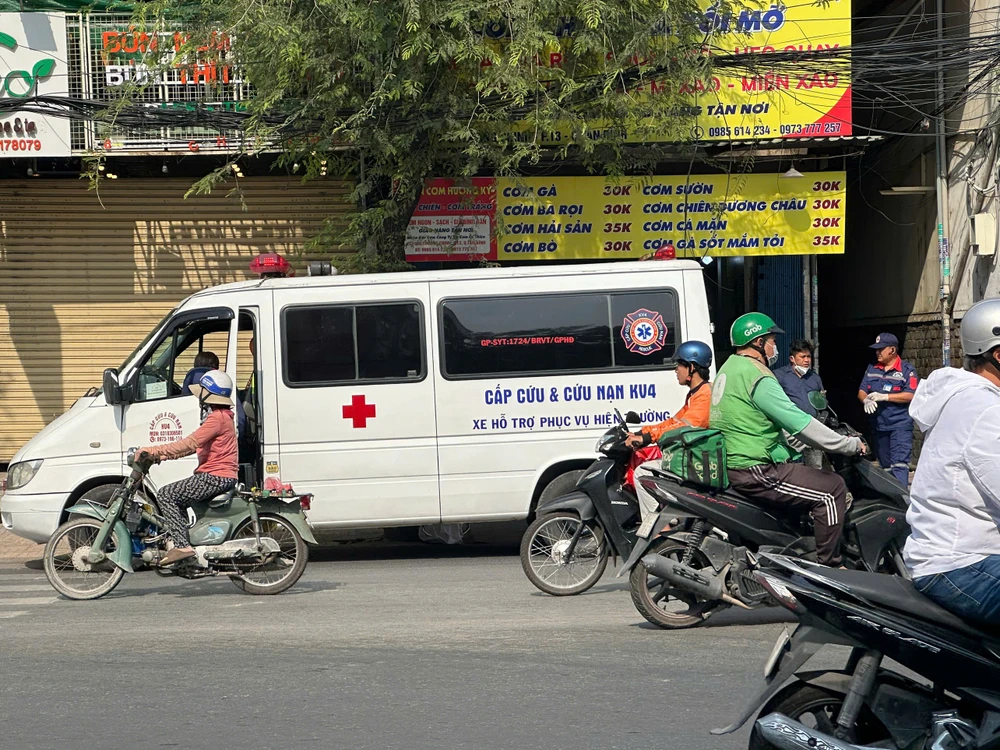 Người đàn ông làm nghề sửa giày, dép chết bất thường trong nhà trọ