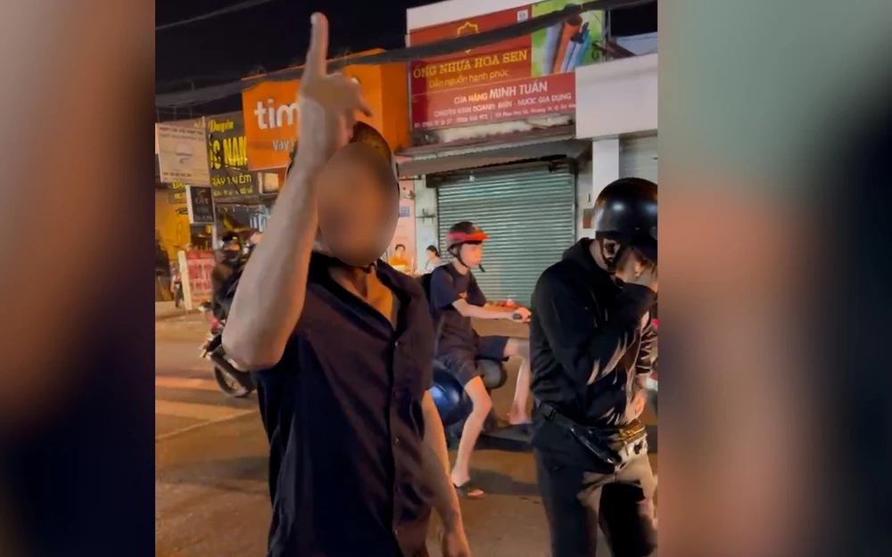 Công an triệu tập, làm việc với người đàn ông đánh cô gái ở Gò Vấp