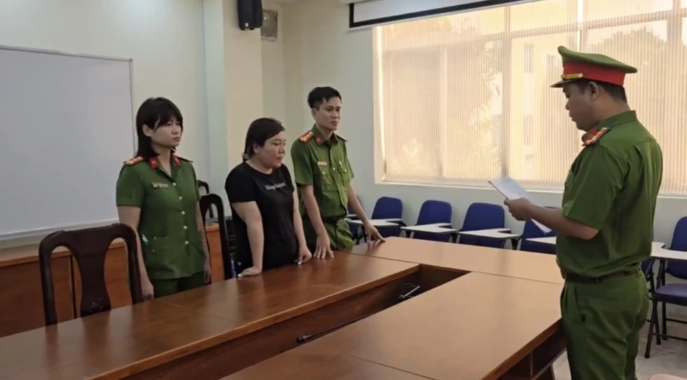 Nấu nhôm chui, thải hơn 7 ngàn tấn xỉ ra môi trường ở huyện Bình Chánh