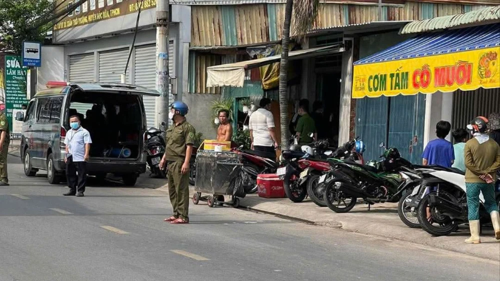 Người phụ nữ tử vong bất thường trong căn nhà mặt tiền ở Hóc Môn
