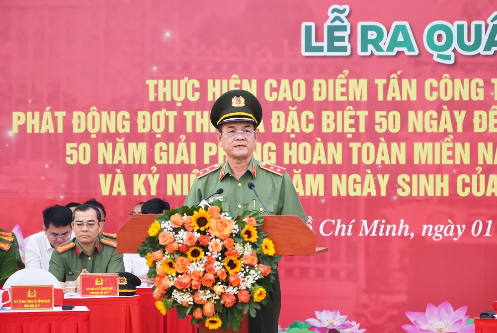 cong-an-tp-hcm-ra-quan-thuc-hien-cao-diem-tan-cong-tran-ap-toi-pham-3.jpg