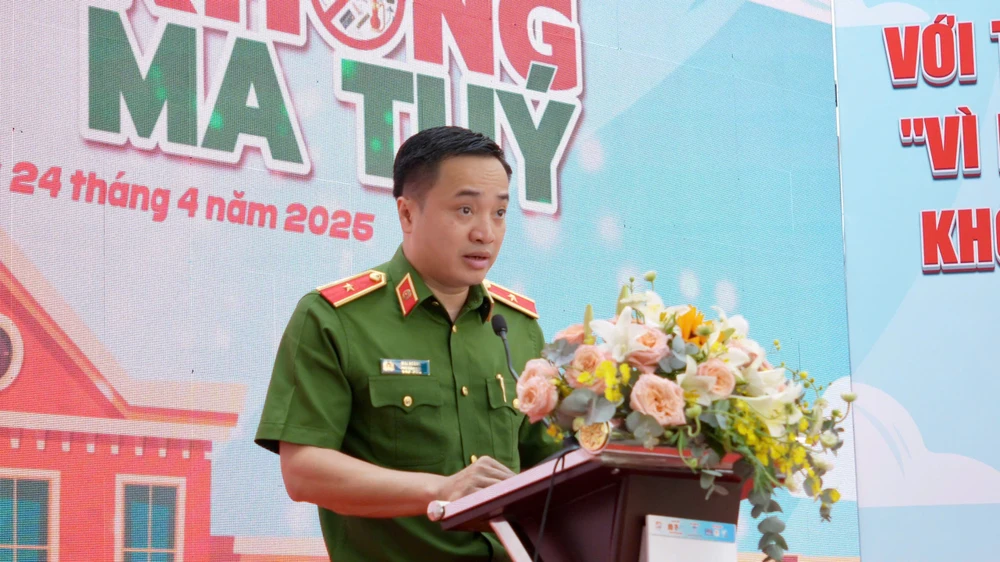 Thiếu tướng Mai Hoàng: “Ma túy đang len lỏi vào giảng đường đại học”