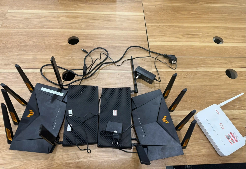 30 người Trung Quốc lập 'trụ sở' lừa đảo tại một cửa hàng tiện lợi ở TP Thủ Đức