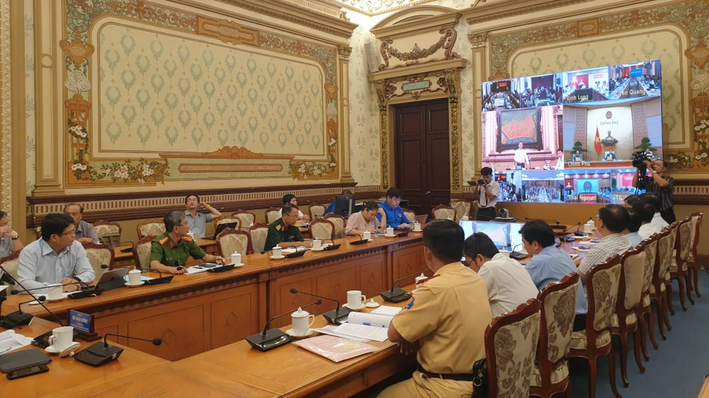 Phó Thủ tướng yêu cầu không báo cáo thành tích, tập trung kéo giảm tai nạn giao thông