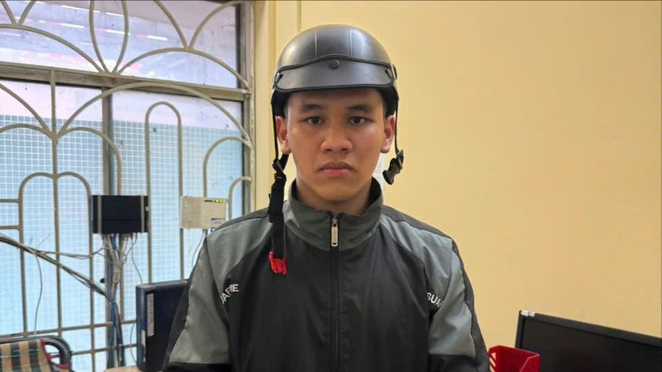 Công an phường Tân Thuận bắt nhanh nghi can trộm xe máy