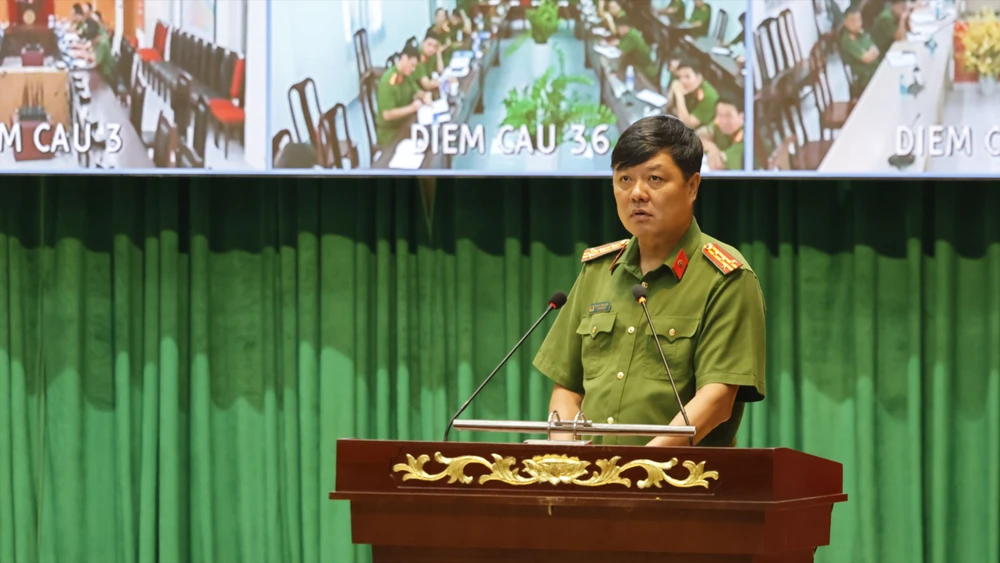 Công an TP.HCM đẩy mạnh chuyển đổi số, nâng cao hiệu quả phục vụ người dân