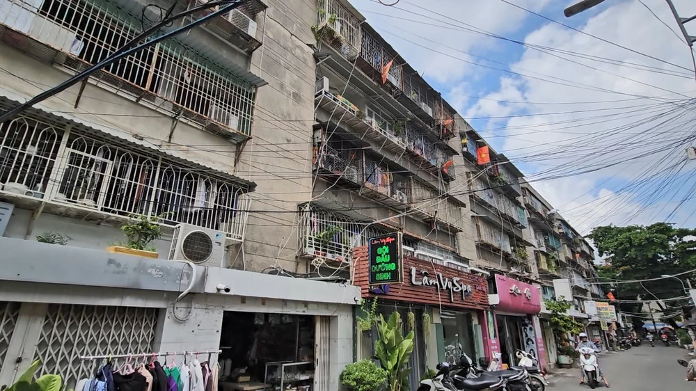 TP.HCM tạm dừng hoạt động 344 nhà trọ, nhà ngăn phòng cho thuê vi phạm an toàn PCCC