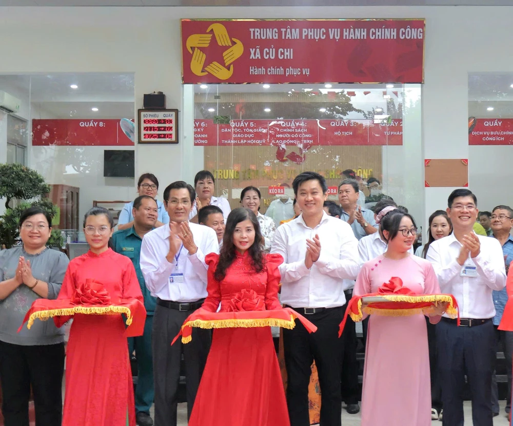 UBND xã Củ Chi Khánh thành Trung tâm Phục vụ hành chính công