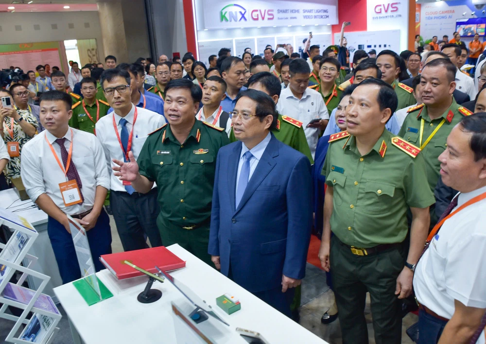 Thủ tướng Phạm Minh Chính: Xây dựng văn hóa PCCC, nâng cao kỹ năng cứu nạn cứu hộ toàn dân