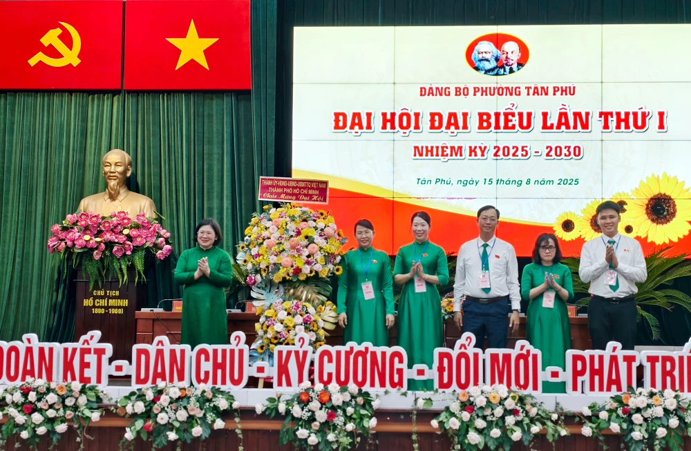 TP.HCM: Bà Lê Thị Kim Hồng giữ chức Bí thư đảng ủy phường Tân Phú