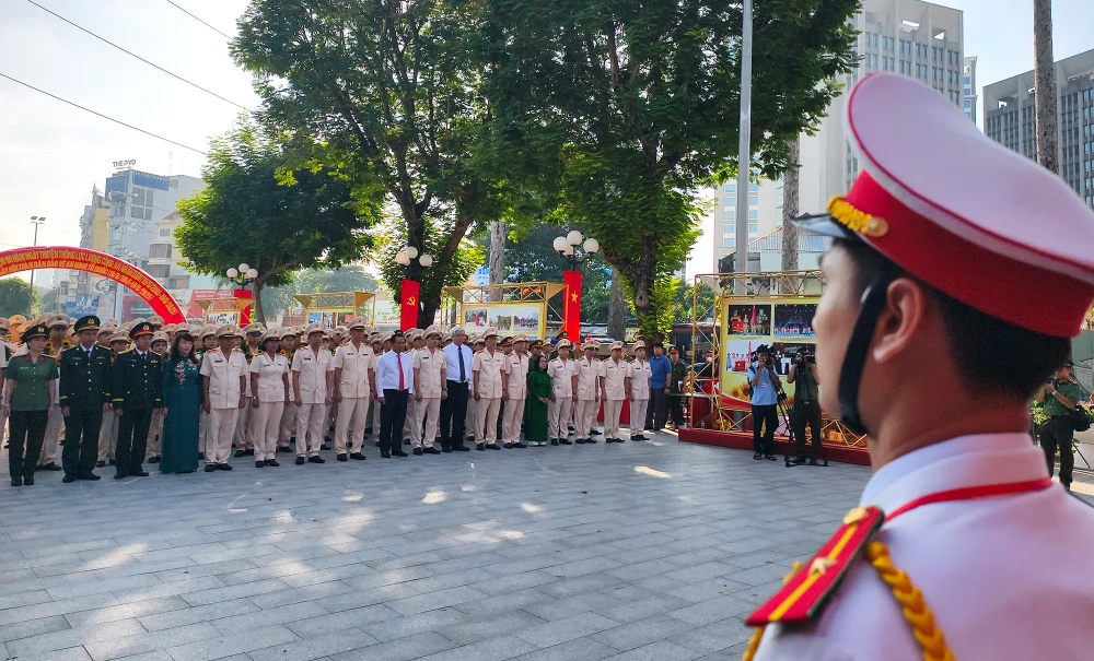 trung-tuong-mai-hoang-giam-doc-cong-an-tp.hcm (14).jpg