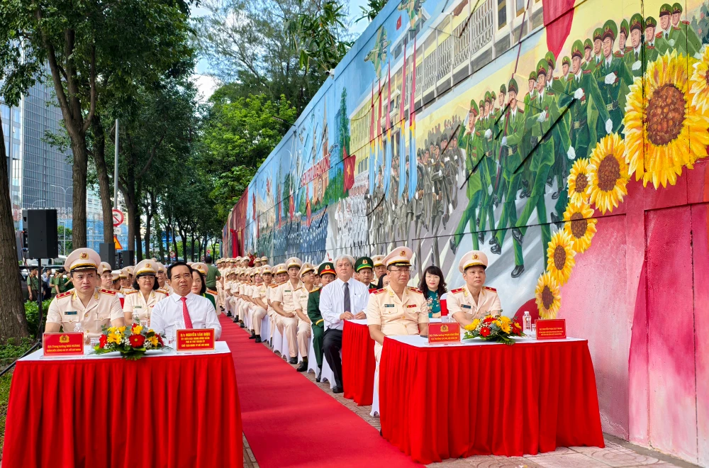 trung-tuong-mai-hoang-giam-doc-cong-an-tp.hcm (16).jpg