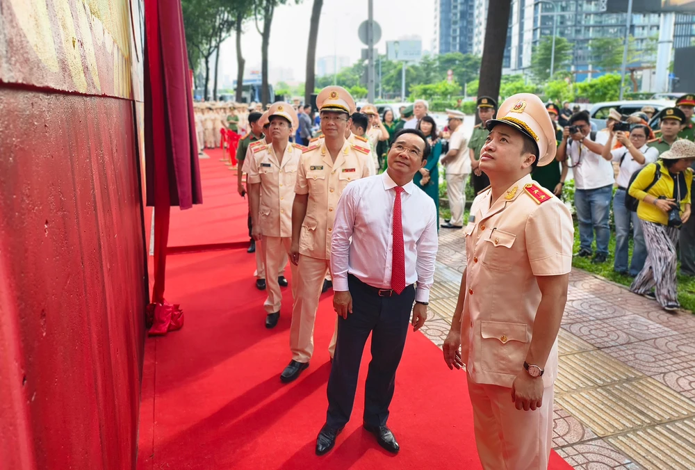 trung-tuong-mai-hoang-giam-doc-cong-an-tp.hcm (21).jpg