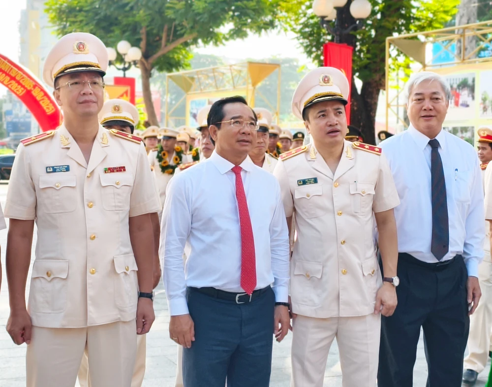 trung-tuong-mai-hoang-giam-doc-cong-an-tp.hcm (9).jpg