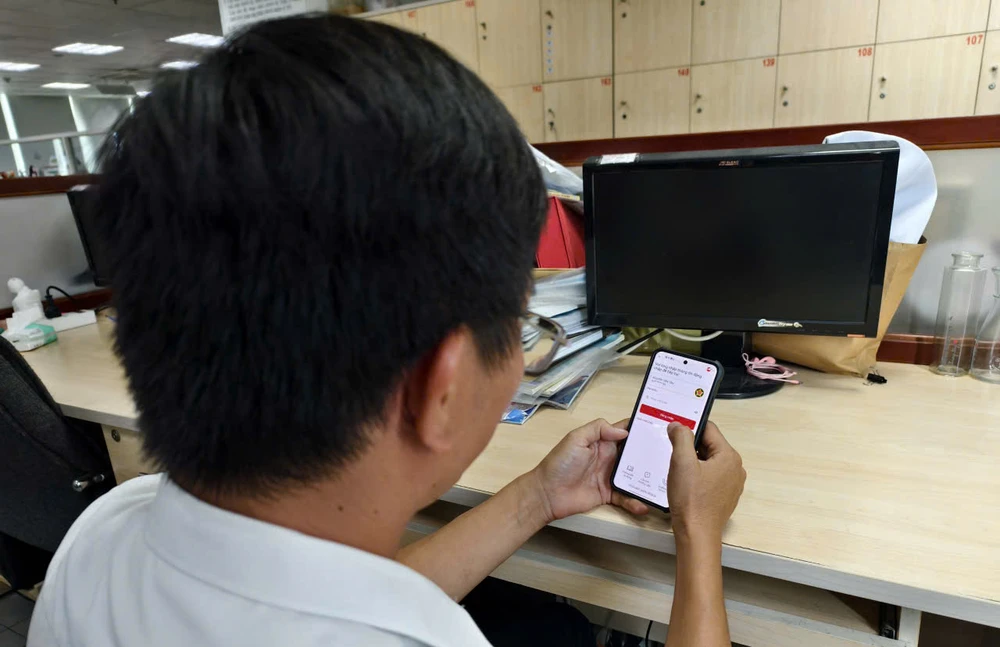 Công an TP.HCM có văn bản khẩn hướng dẫn người dân nhận quà Tết Độc lập