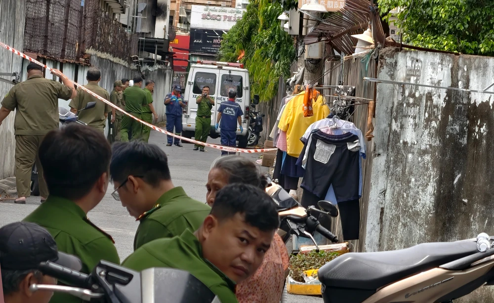 Người mẹ trong vụ phát hiện thi thể trẻ sơ sinh ở phường Trung Mỹ Tây khai gì