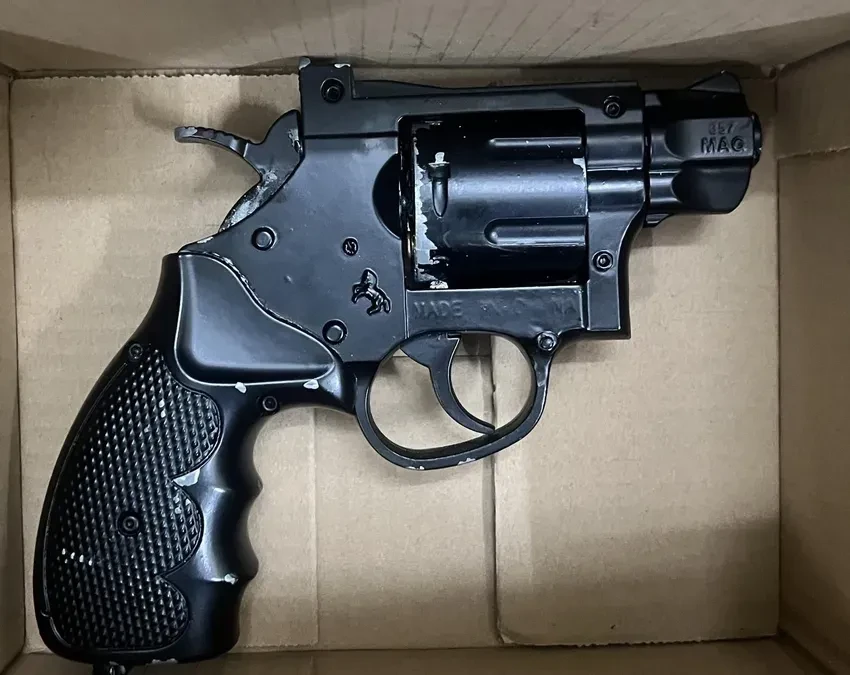 trum-giang-ho-tu-co-phi-tang-5kg-ketamine-8-banh-heroin-xuong-bon-cau (1).jpg