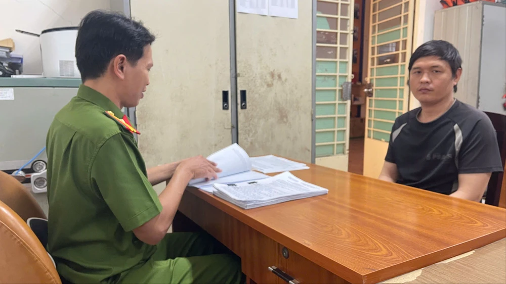 ke-trom-xe-airblade-o-go-vap-song-chui-lui-ba-tuan-roi-bat-ngo-ra-dau-thu (3).jpg