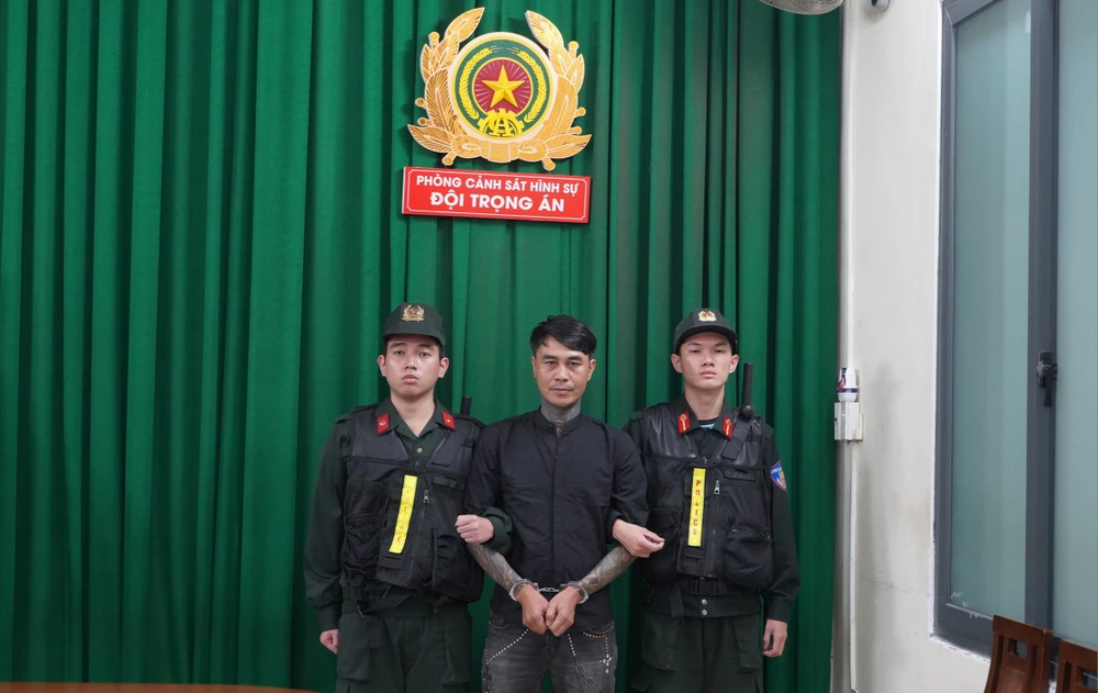 sau-duoc-dat-bac-le-phong-gia-lai-cung-bi-cong-an-tp-hcm-bat (8).jpg