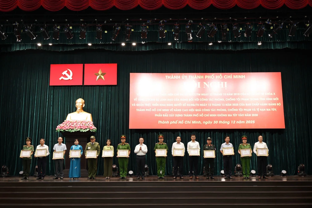 thuong-tuong-nguyen-van-long-tp-hcm-dang-la-thoi-diem-an-toan-binh-yen-nhat-trong-hon-10-nam-qua (3).jpg