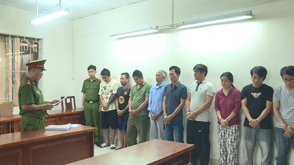 loi-khai-cua-hiep-si-nguyen-thanh-hai-ve-viec-cuong-doat-16-7-ti-dong (14).jpg